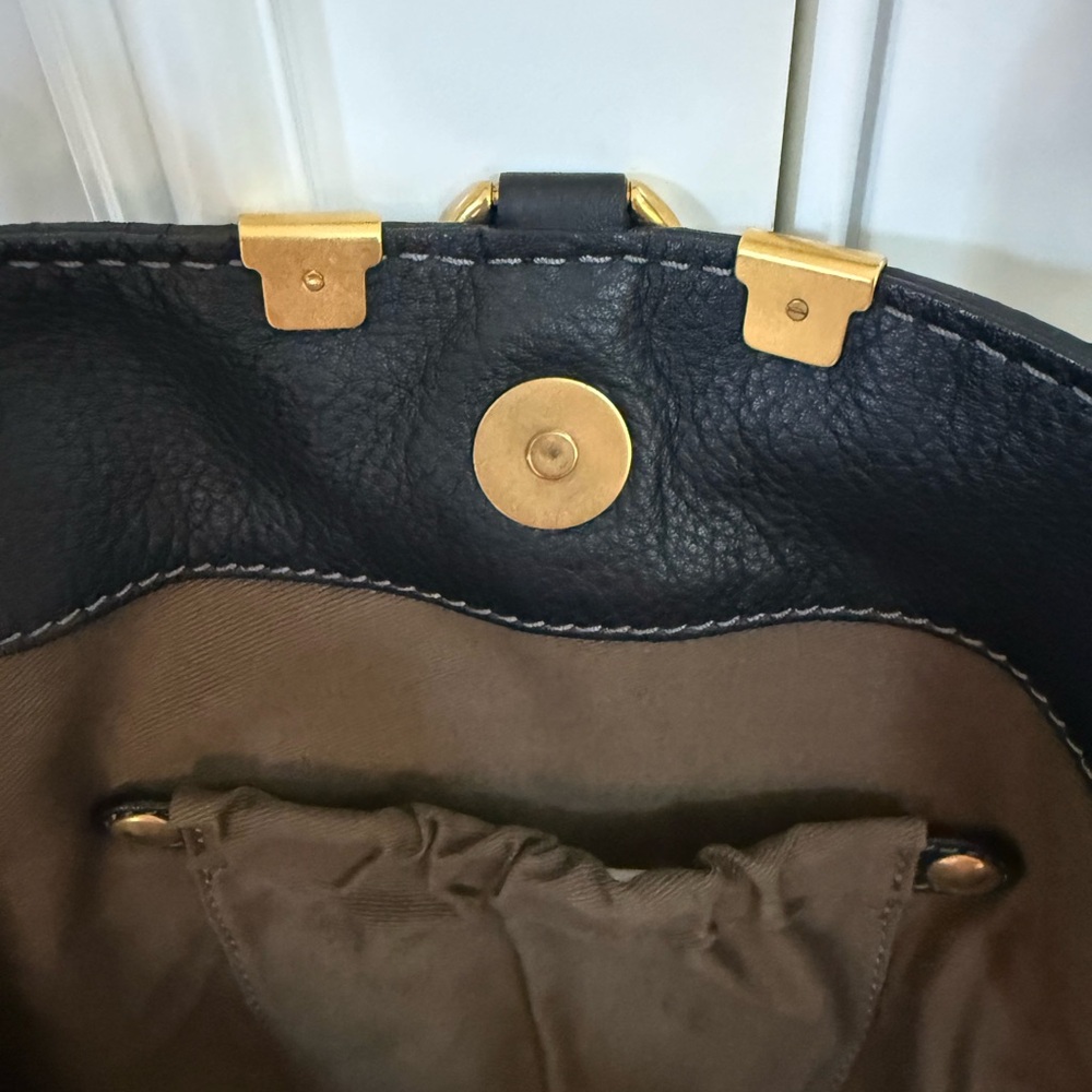 Authentic Chloe Marcie Pebbled Leather Tote - Picture 6 of 13